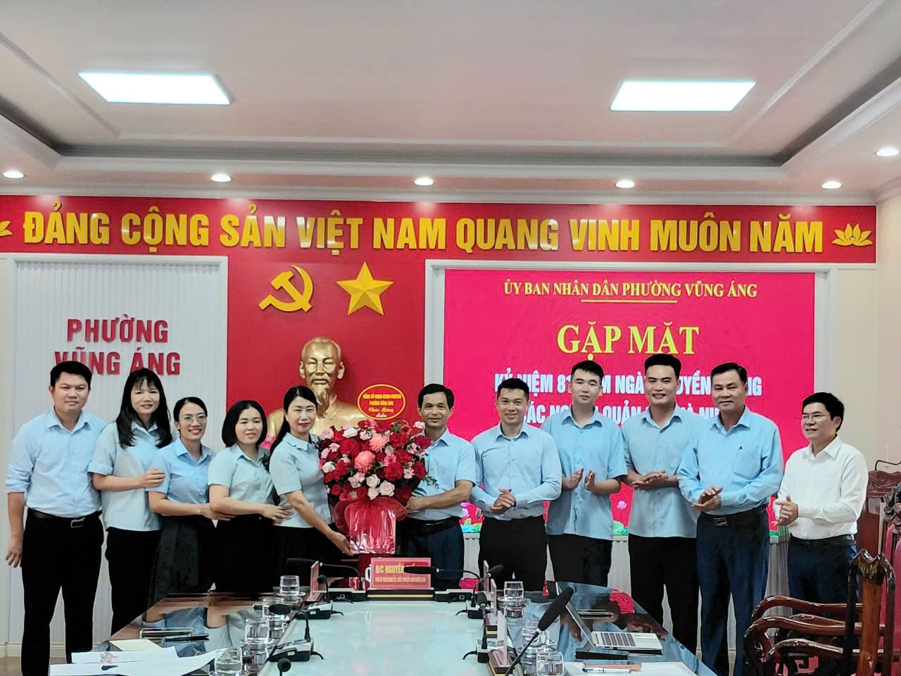 UBND PHƯỜNG VŨNG ÁNG TỔ CHỨC GẶP MẶT NHÂN NGÀY TRUYỀN THỐNG CÁC NGÀNH QUẢN LÝ NHÀ NƯỚC 28/8.