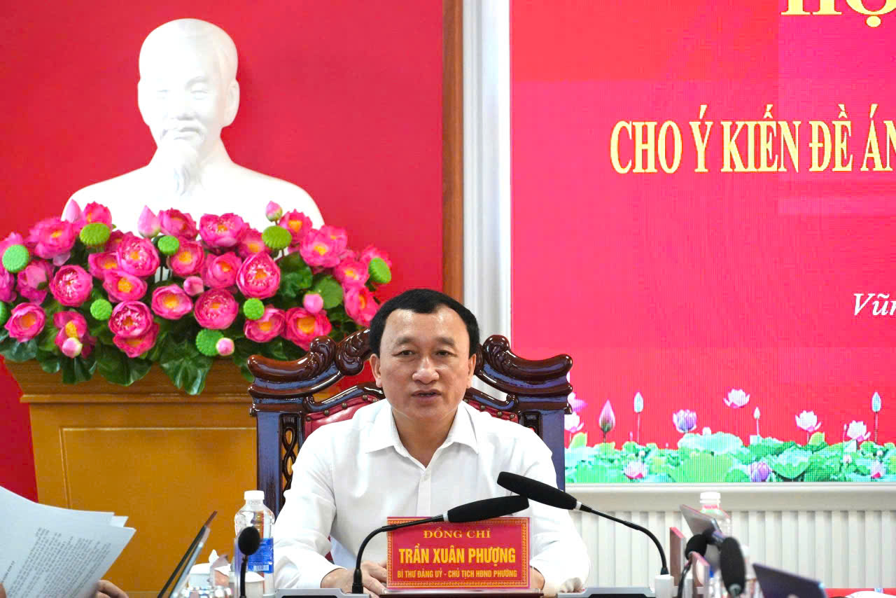 ĐẢNG ỦY PHƯỜNG VŨNG ÁNG TỔ CHỨC HỘI NGHỊ CHO Ý KIẾN ĐỀ ÁN SÁP NHẬP CÁC TỔ DÂN PHỐ.