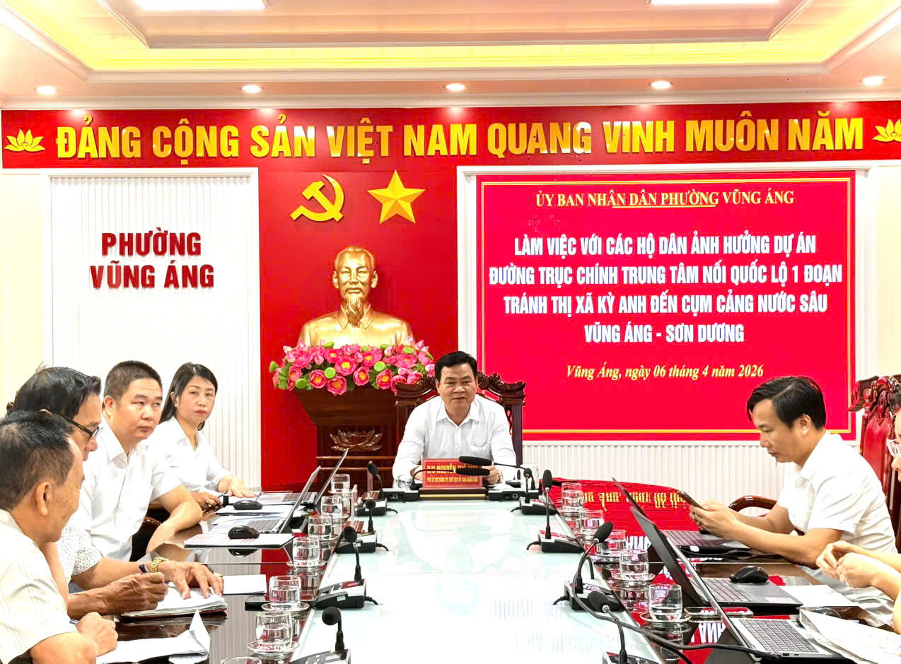 PHƯỜNG VŨNG ÁNG TỔ CHỨC LÀM VIỆC VỚI CÁC HỘ DÂN BỊ ẢNH HƯỞNG DỰ ÁN ĐƯỜNG TRỤC CHÍNH TRUNG TÂM NỐI QUỐC LỘ 1 ĐOẠN TRÁNH THỊ XÃ KỲ ANH ĐẾN CỤM CẢNG NƯỚC SÂU VŨNG ÁNG – SƠN DƯƠNG