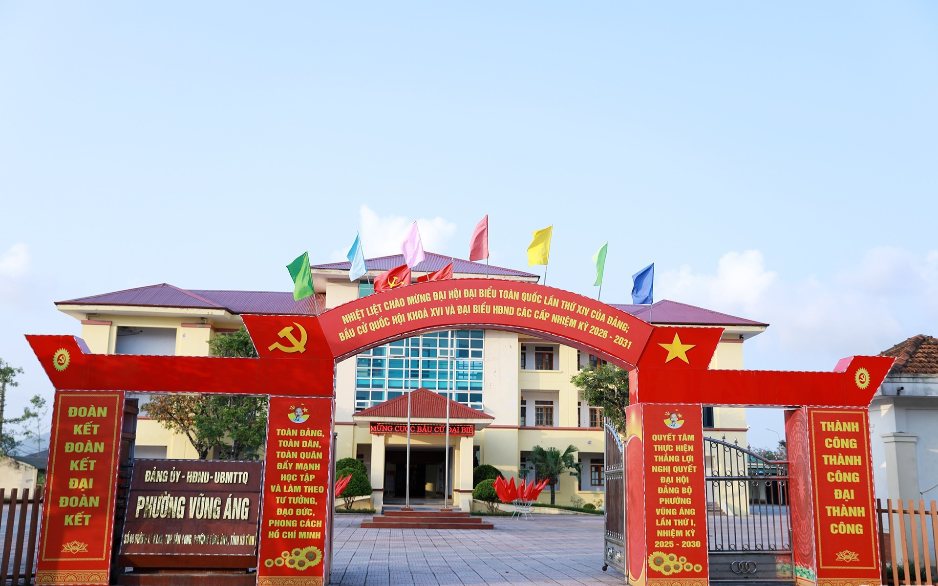 PHƯỜNG VŨNG ÁNG HƯỚNG VỀ NGÀY HỘI NON SÔNG