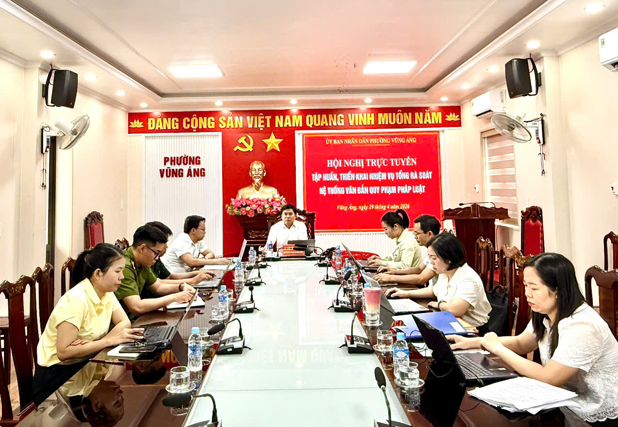 PHƯỜNG VŨNG ÁNG TỔ CHỨC HỘI NGHỊ TRỰC TUYẾN TẬP HUẤN, TRIỂN KHAI NHIỆM VỤ TỔNG RÀ SOÁT HỆ THỐNG VĂN BẢN QUY PHẠM PHÁP LUẬT