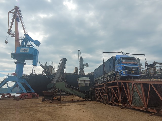 KHU KINH TẾ VŨNG ÁNG ĐÓN NHỮNG CHUYẾN TÀU CẬP CẢNG ĐẦU XUÂN.