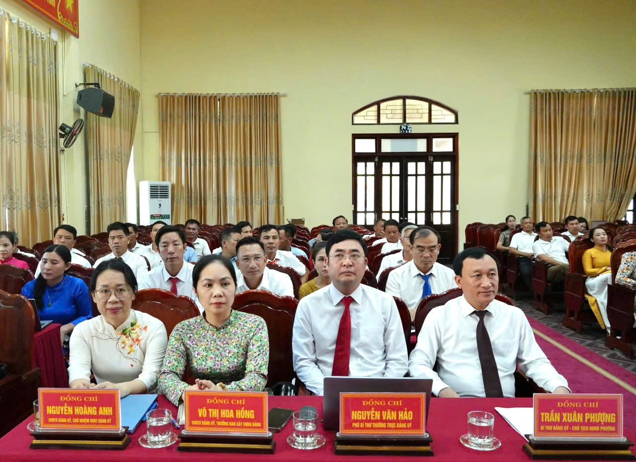 PHƯỜNG VŨNG ÁNG TĂNG CƯỜNG CÔNG TÁC QUÁN TRIỆT NGHỊ QUYẾT CỦA ĐẢNG CHO CÁN BỘ, ĐẢNG VIÊN.