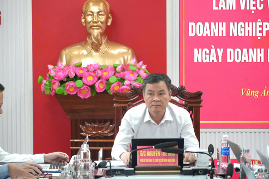 UBND phường Vũng Áng làm việc với Ban Chấp hành Hội Doanh nghiệp phường nhằm chuẩn bị tổ chức các hoạt động kỷ niệm Ngày Doanh nhân Việt Nam 13/10. 