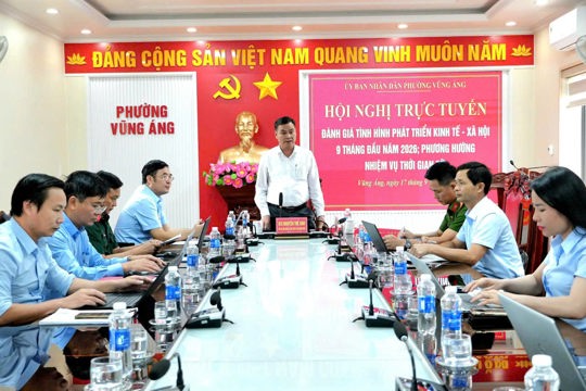 UBND phường Vũng Áng kết nối Hội nghị trực tuyến đánh giá tình hình phát triển kinh tế - xã hội 9 tháng đầu năm 2026; phương hướng, nhiệm vụ thời gian tới. 