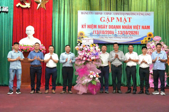 UBND phường Vũng Áng Gặp mặt doanh nghiệp, doanh nhân nhân kỷ niệm Ngày Doanh nhân Việt Nam 13/10