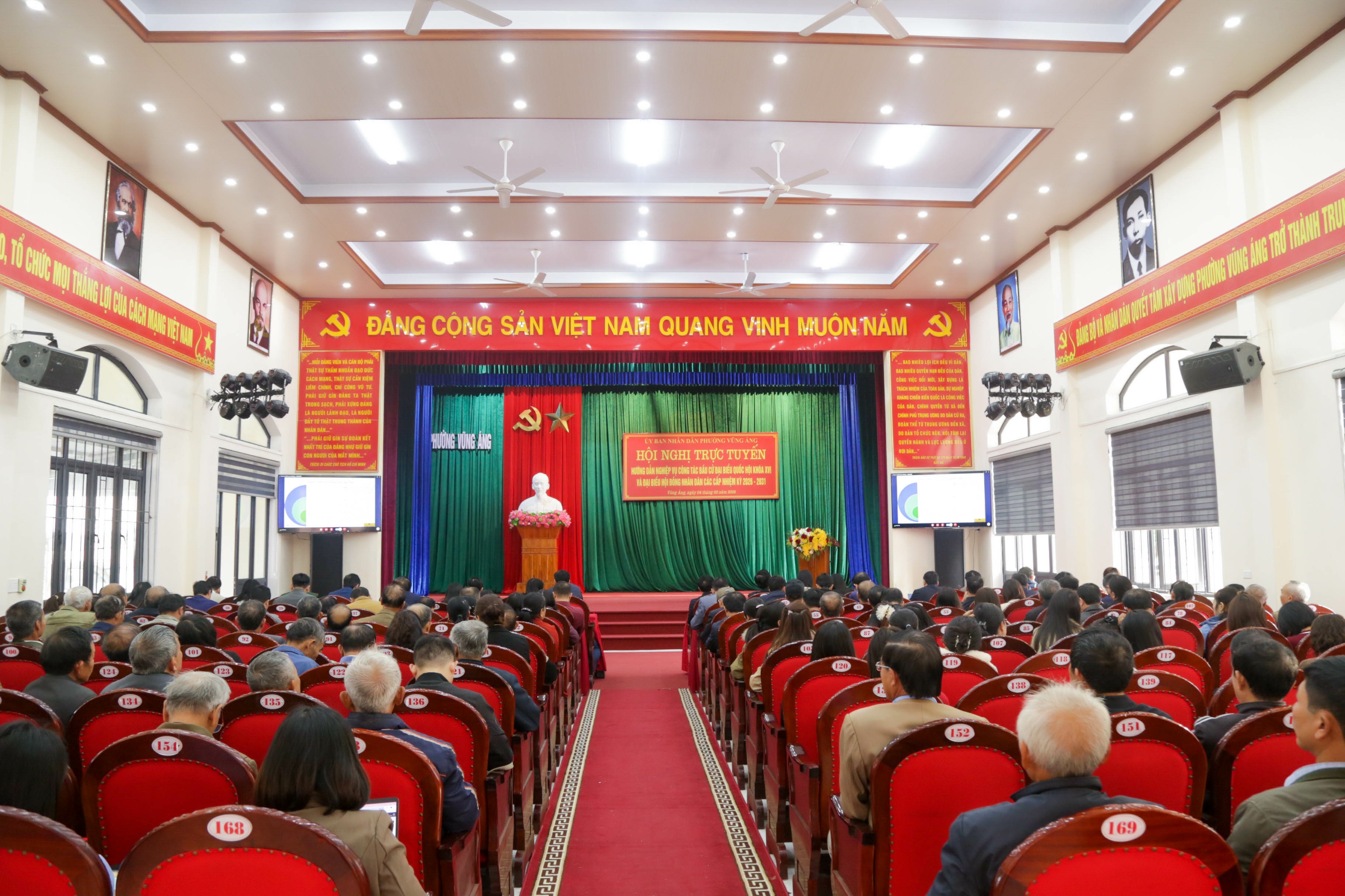 PHƯỜNG VŨNG ÁNG TỔ CHỨC NGHIÊM TÚC HỘI NGHỊ TOÀN QUỐC HƯỚNG DẪN NGHIỆP VỤ CÔNG TÁC BẦU CỬ 