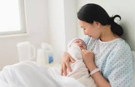 Chính thức: Lao động nữ sinh con thứ 2 được nghỉ 7 tháng, bắt đầu từ 1/7/2026
