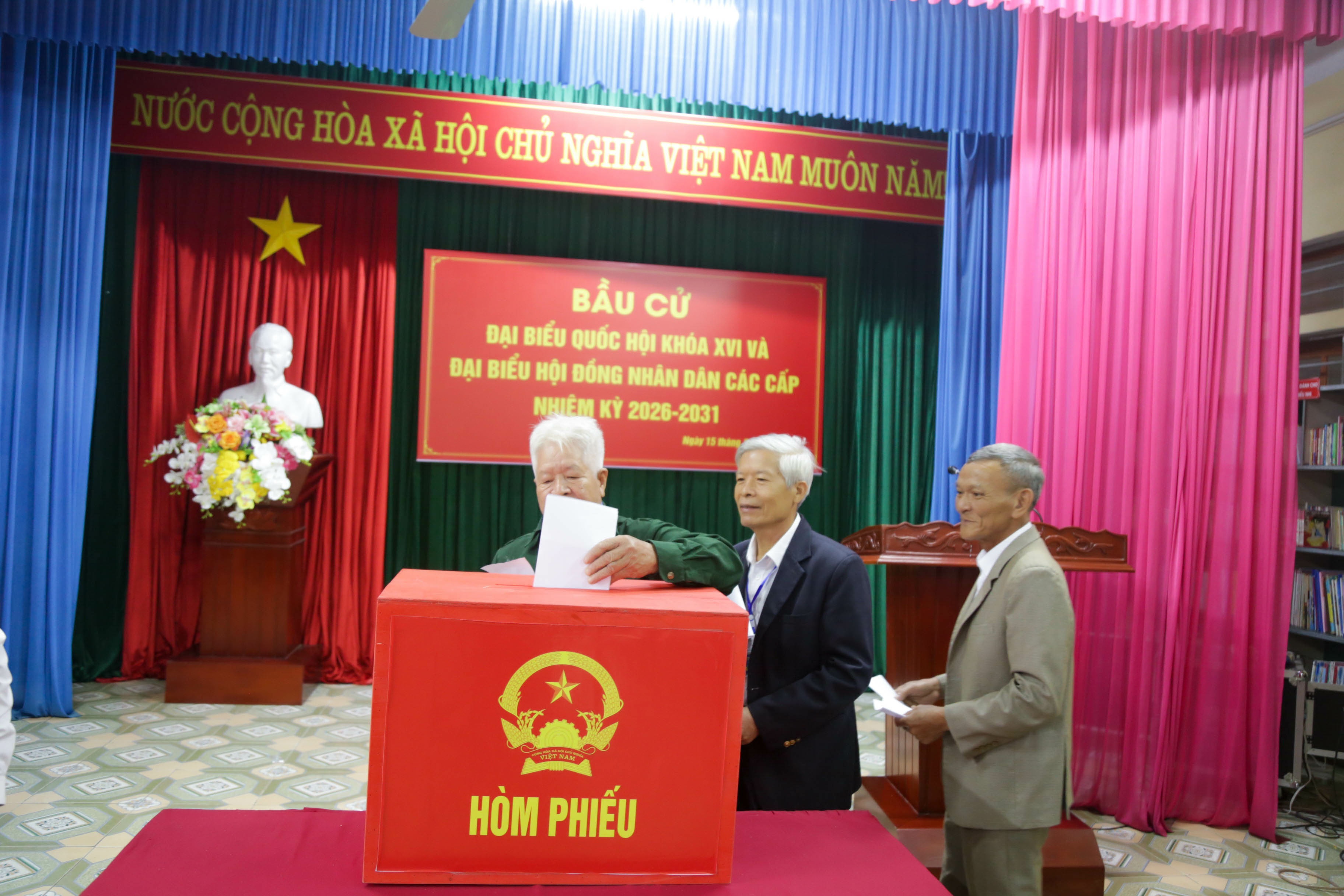 PHƯỜNG VŨNG ÁNG TỔ CHỨC VẬN HÀNH THỬ NGHIỆM CÔNG TÁC BẦU CỬ, CHỦ ĐỘNG CHUẨN BỊ CHO NGÀY HỘI CỦA TOÀN DÂN 