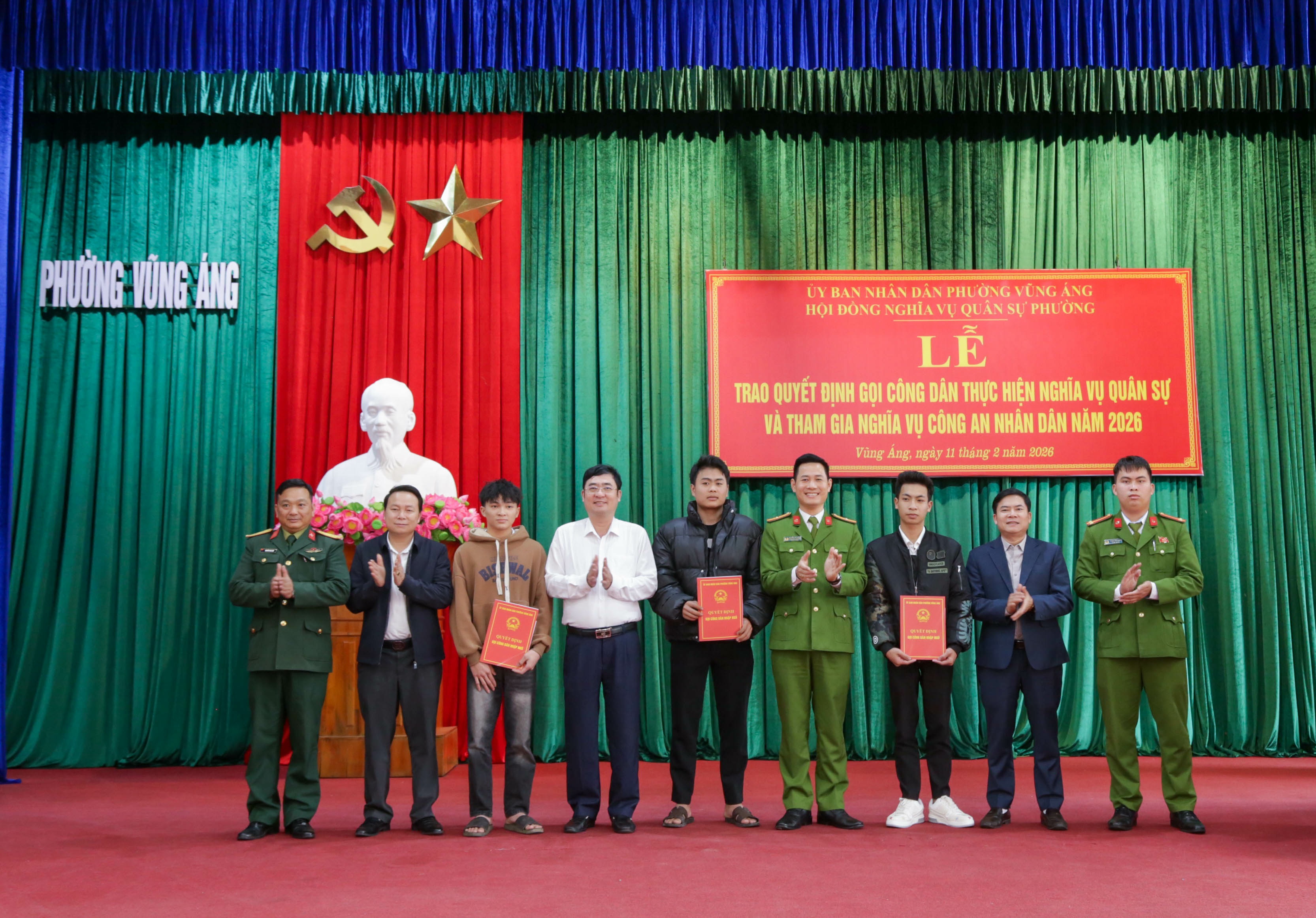 18 THANH NIÊN PHƯỜNG VŨNG ÁNG SẴN SÀNG LÊN ĐƯỜNG BẢO VỆ TỔ QUỐC