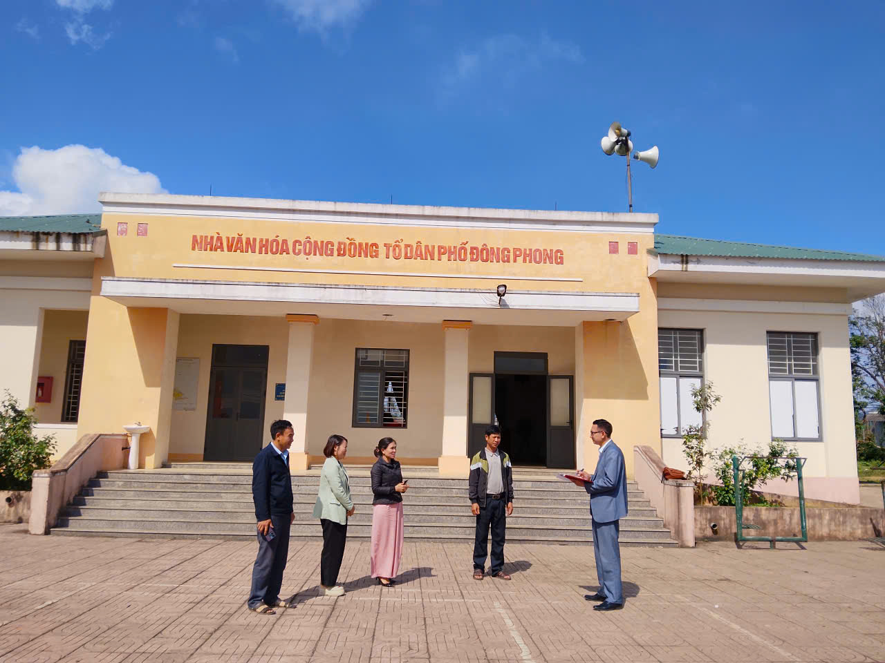 Nâng cao hiệu quả giám sát, tạo chuyển biến trong thực hiện nghị quyết về đời sống văn hóa